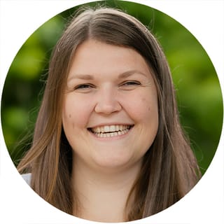 Alexandra Buckard.jpg