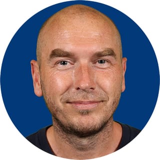 Sascha Rieger web.jpg